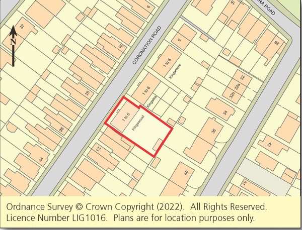 Lot: 22 - FREEHOLD BLOCK OF SIX TWO-BEDROOM FLATS FOR INVESTMENT -